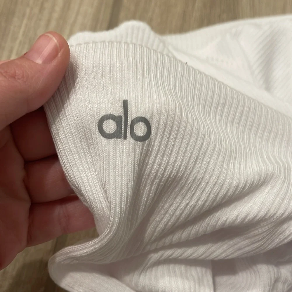 Alo Yoga Ribbed Manifest Long Sleeve shirt top White Sz S - Picture 7 of 8